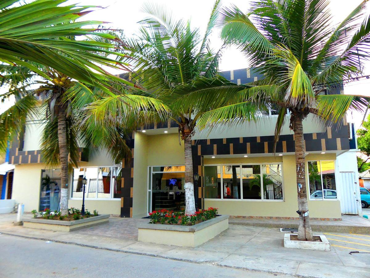 Hotel El Emigrante Puerto Colombia Zewnętrze zdjęcie