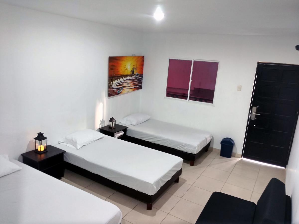 Hotel El Emigrante Puerto Colombia Zewnętrze zdjęcie